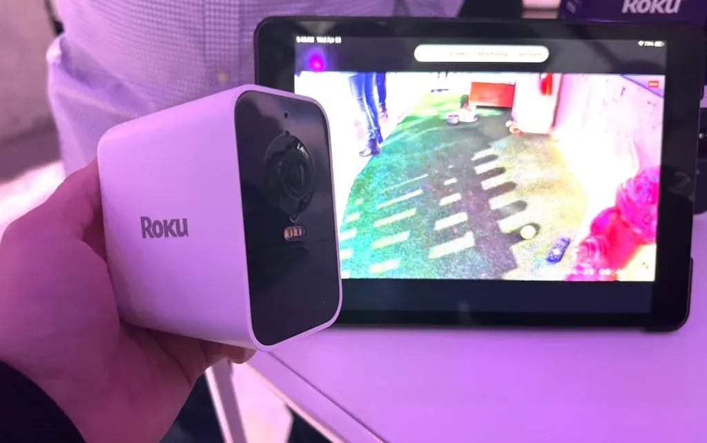 Roku представляє бездротову зовнішню камеру безпеки з автономністю до двох років