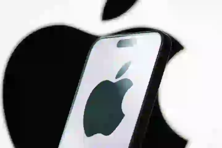 Apple піднімає ціни на Mac і iPad