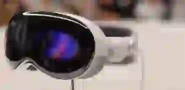 OpenAI переманює керівника Vision Pro і готує власну AI-революцію